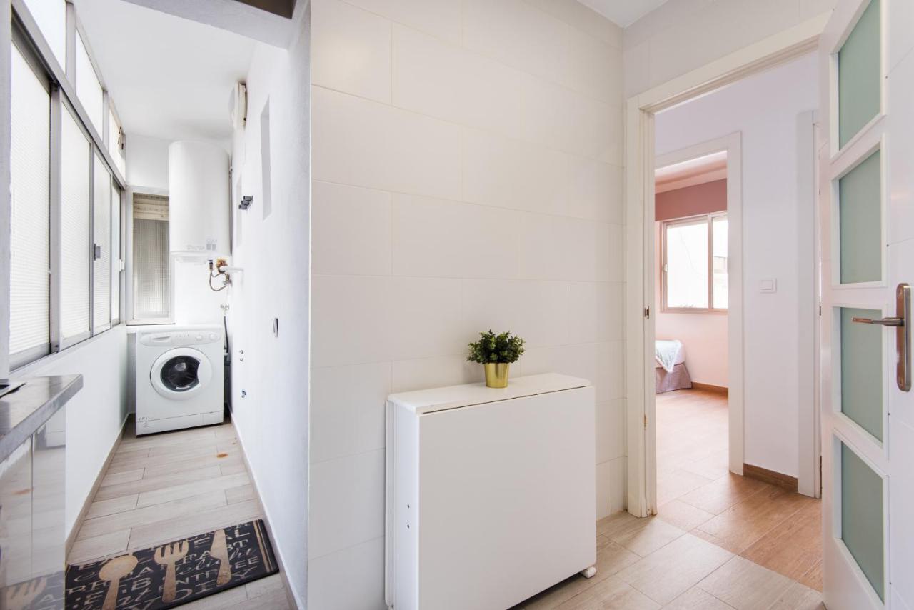 The 7Th Corner, Hugh Apartment Ideal For Groups Malaga Zewnętrze zdjęcie
