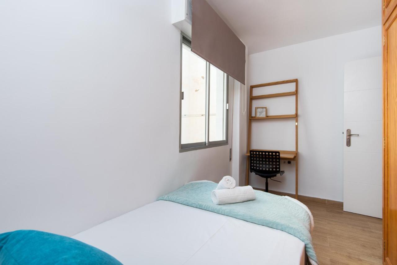 The 7Th Corner, Hugh Apartment Ideal For Groups Malaga Zewnętrze zdjęcie